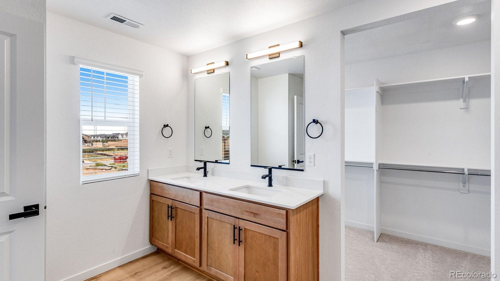 MLS Image #19 for 697 n ukraine street,aurora, Colorado