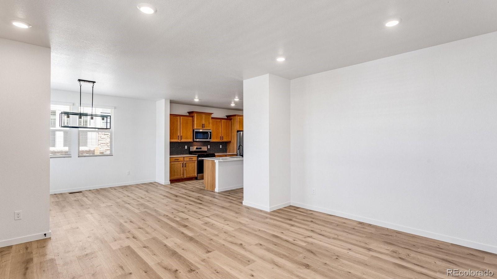 MLS Image #6 for 697 n ukraine street,aurora, Colorado