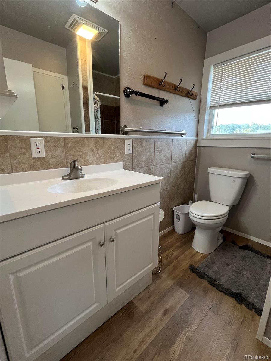 MLS Image #12 for 215 s 16th street,burlington, Colorado