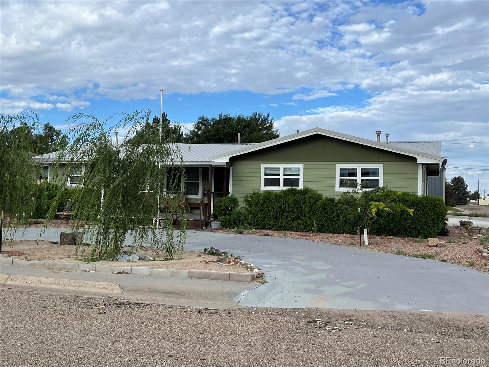 MLS Image #2 for 215 s 16th street,burlington, Colorado