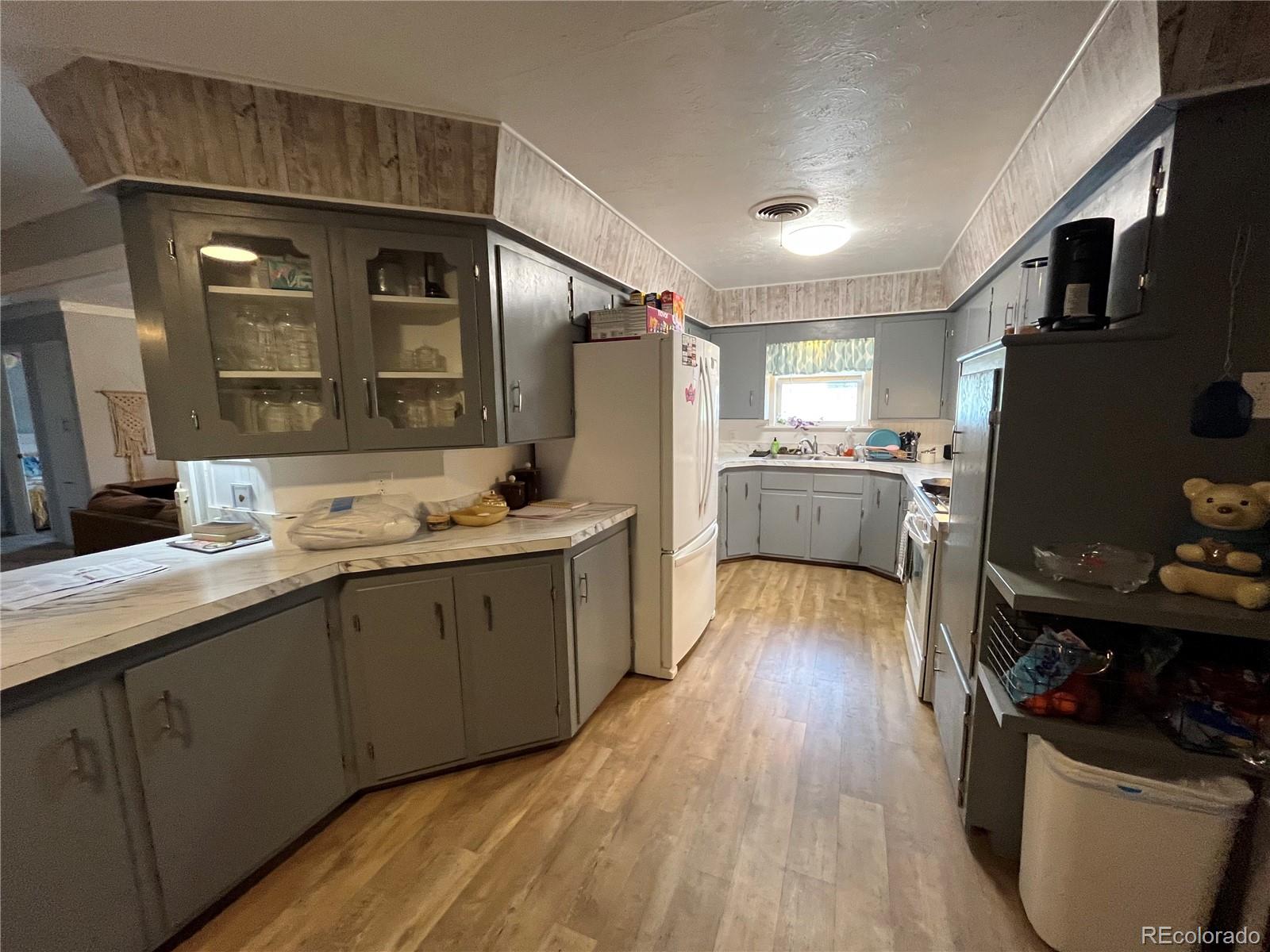 MLS Image #9 for 215 s 16th street,burlington, Colorado