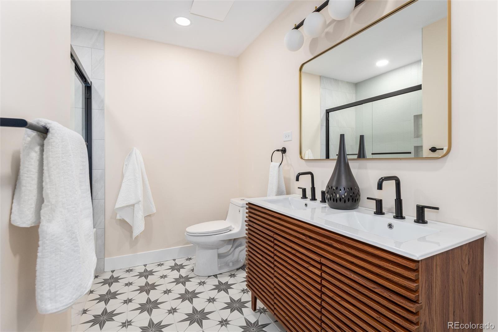 MLS Image #33 for 2015  monaco parkway,denver, Colorado