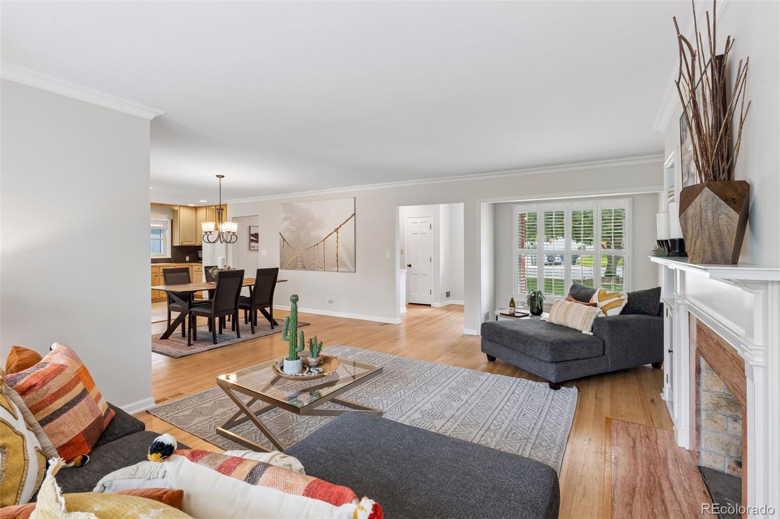 MLS Image #10 for 3445 s bellaire street,denver, Colorado