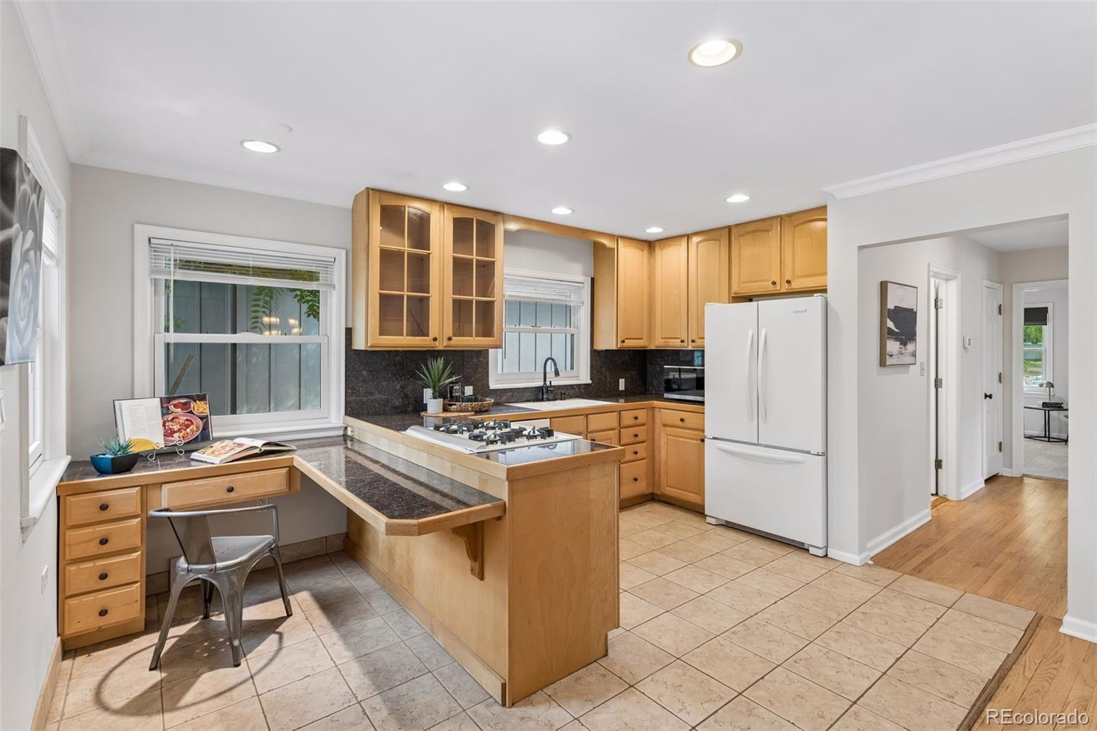 MLS Image #12 for 3445 s bellaire street,denver, Colorado