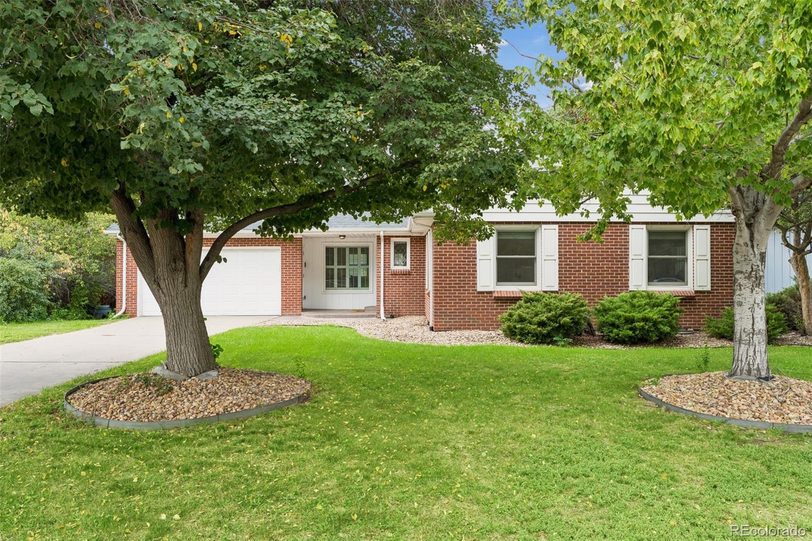 MLS Image #2 for 3445 s bellaire street,denver, Colorado