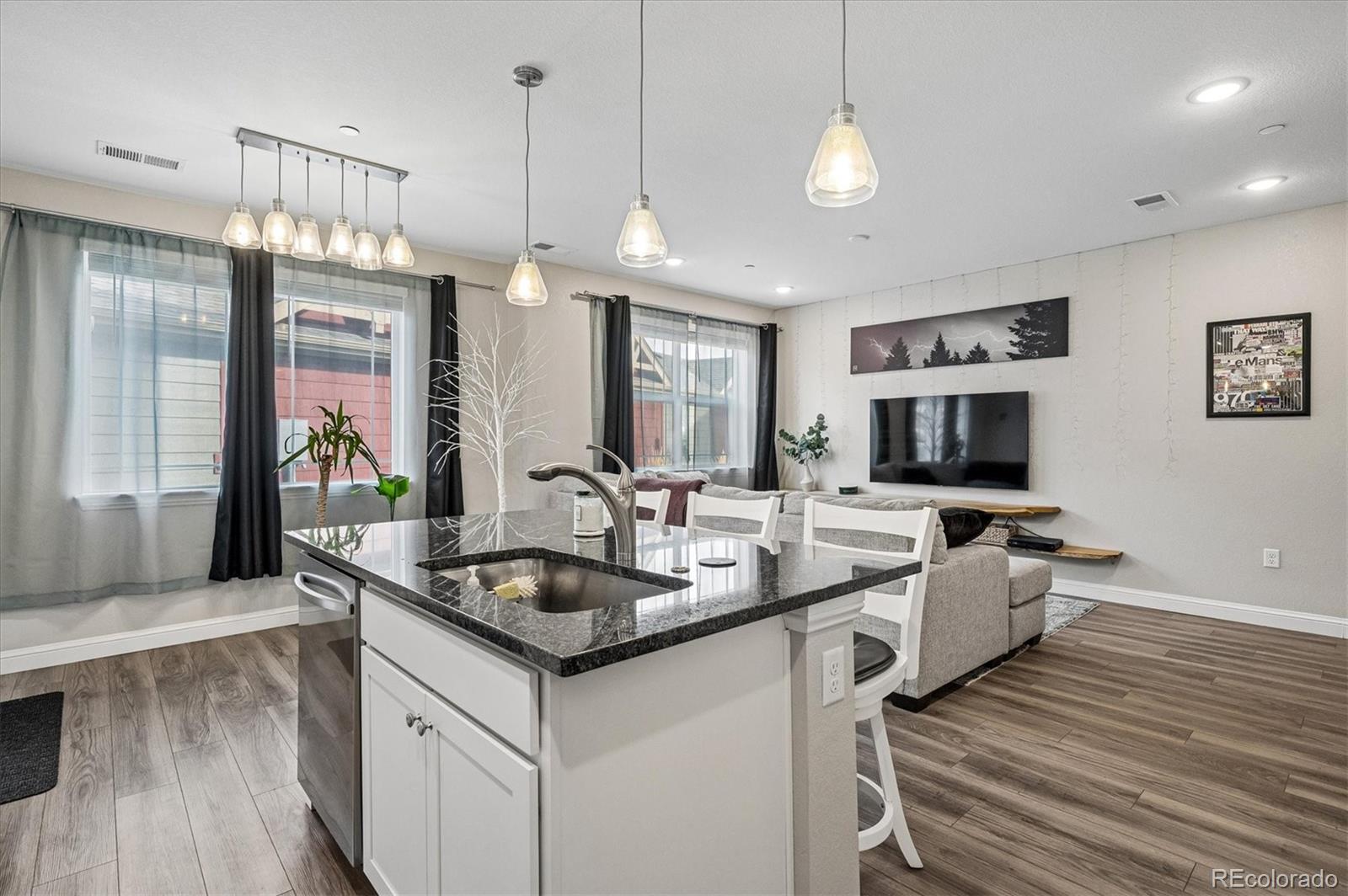 MLS Image #11 for 9992 w victoria place 101,littleton, Colorado