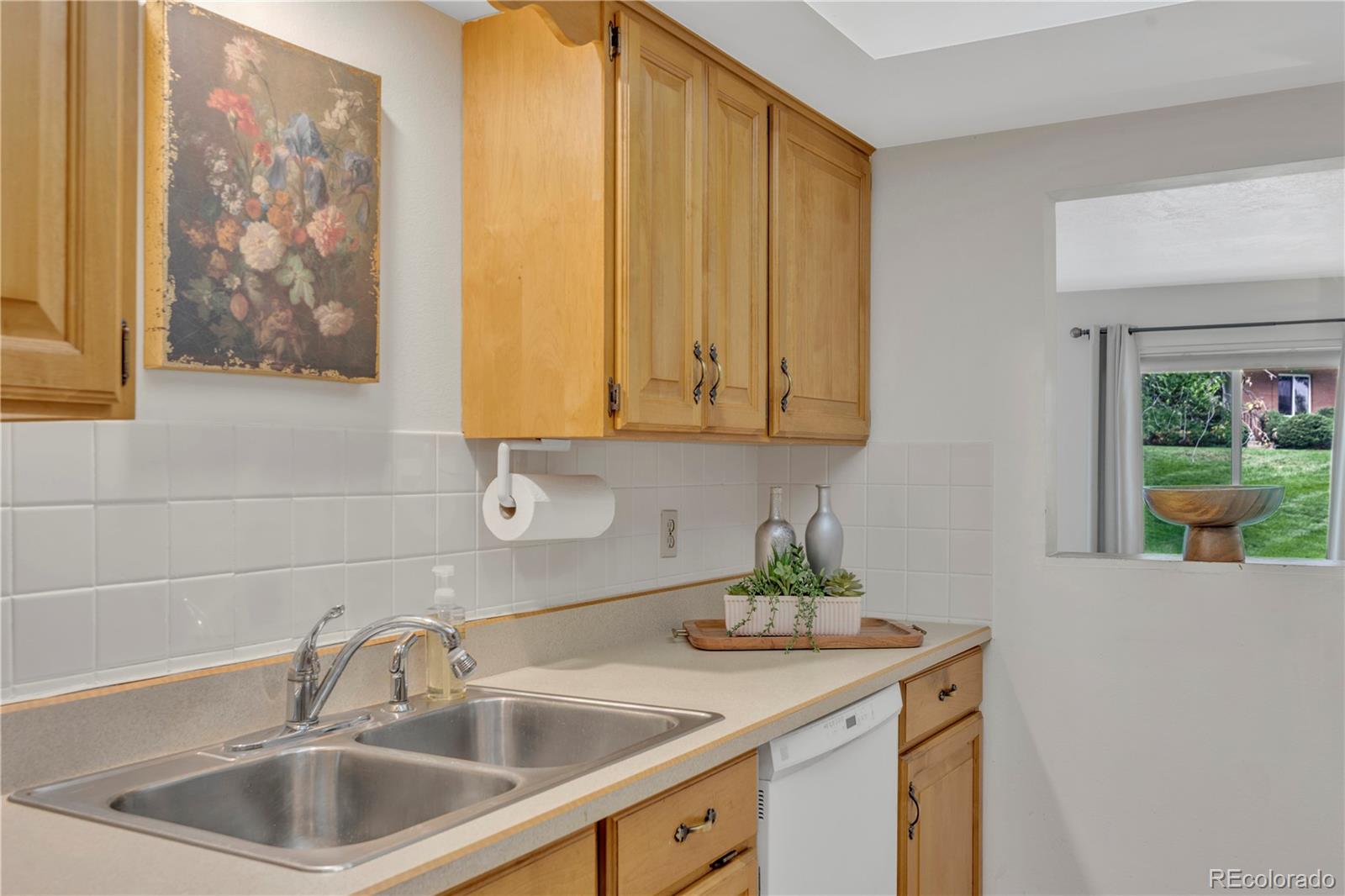 MLS Image #11 for 821 s youngfield court ,denver, Colorado