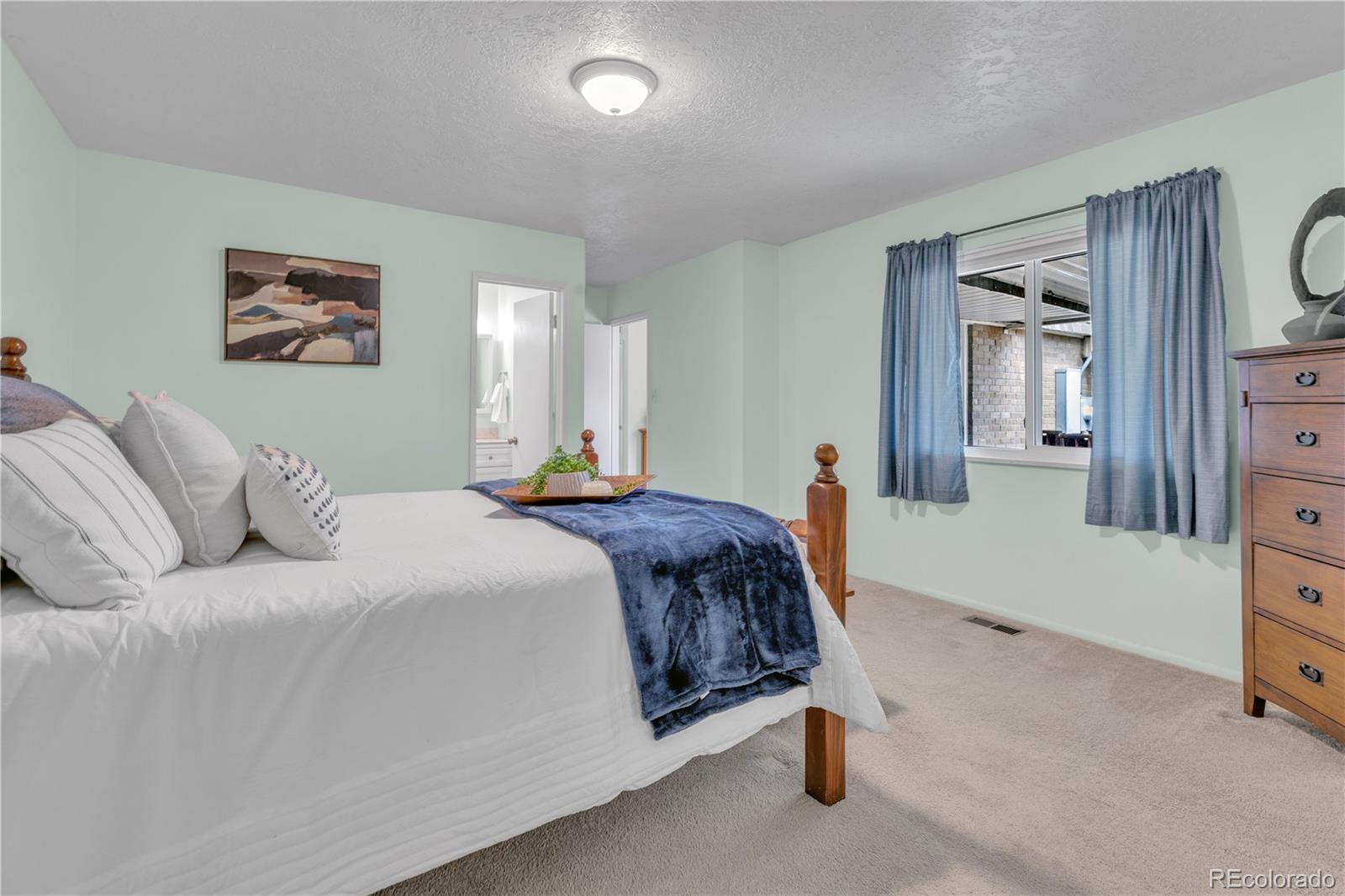 MLS Image #6 for 821 s youngfield court ,denver, Colorado