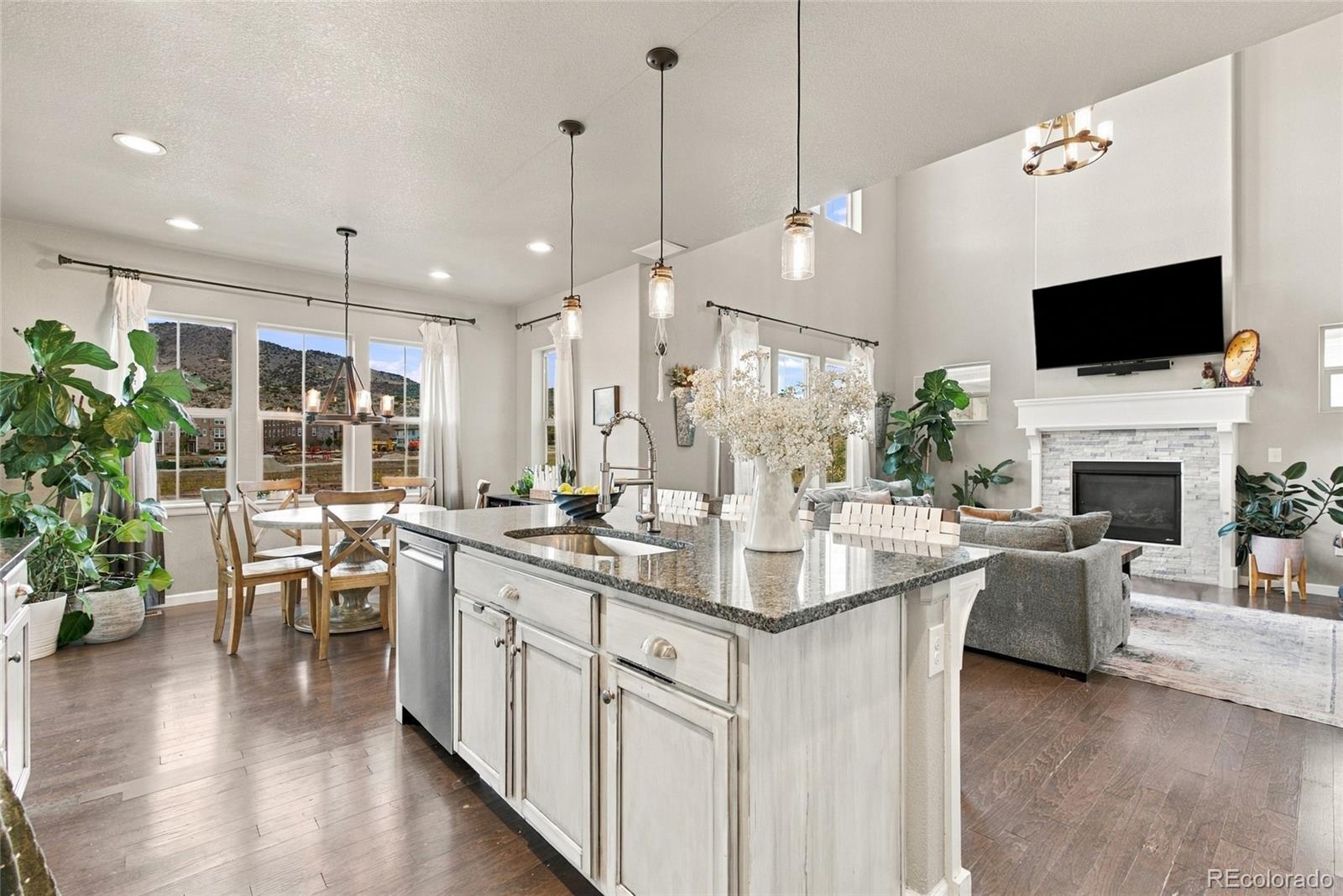 MLS Image #4 for 2259 s orchard street,lakewood, Colorado