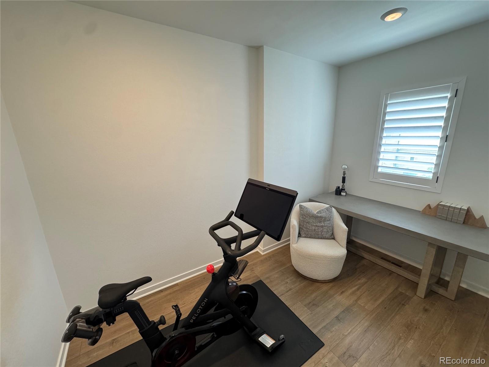 MLS Image #20 for 2007  alcott way,broomfield, Colorado