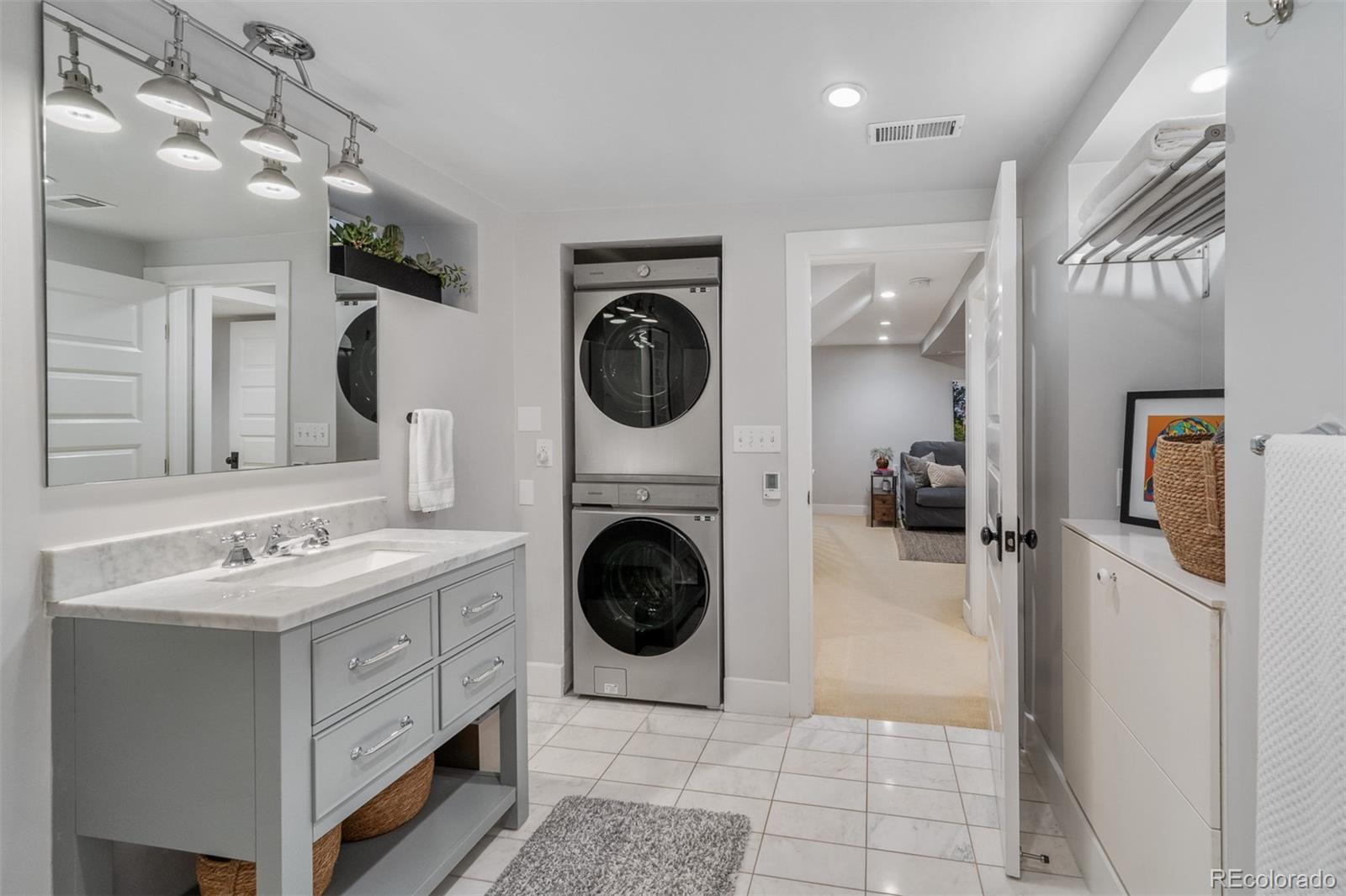 MLS Image #38 for 349 s grant street,denver, Colorado