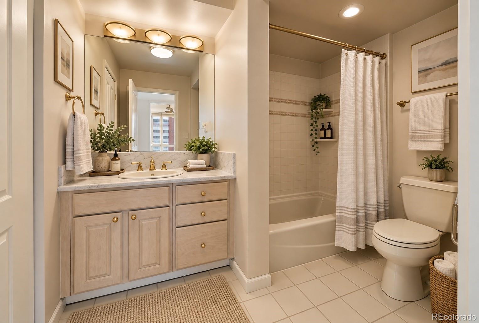 MLS Image #6 for 3100 e cherry creek south drive,denver, Colorado
