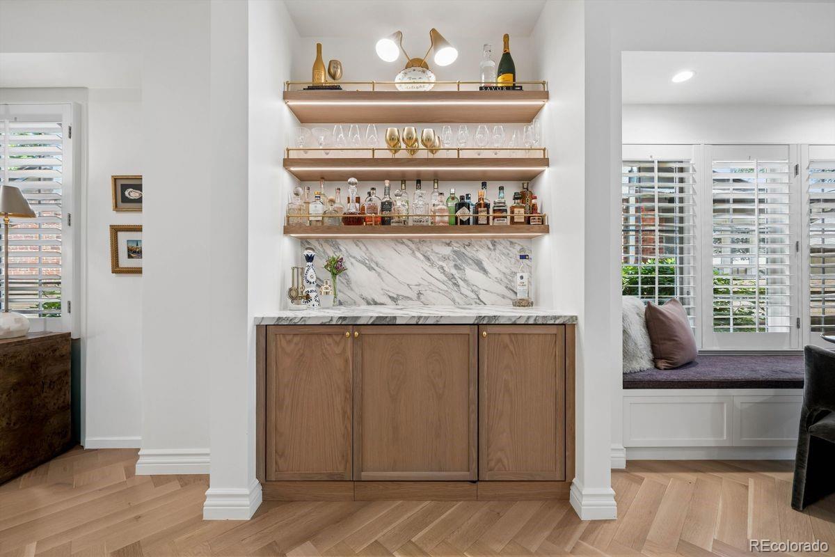 MLS Image #10 for 120 s monroe street,denver, Colorado