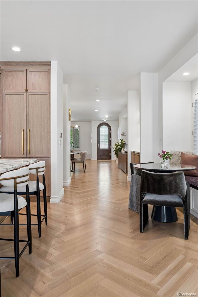 MLS Image #11 for 120 s monroe street,denver, Colorado