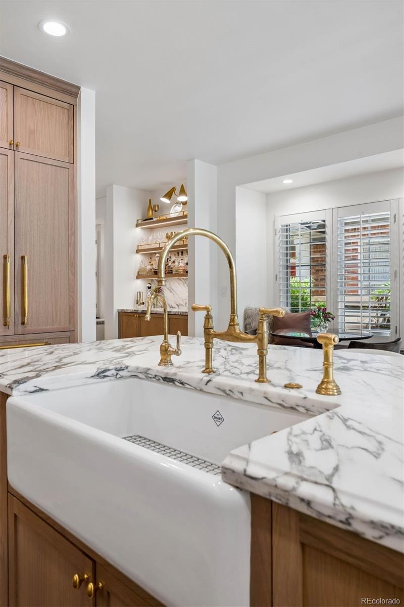 MLS Image #15 for 120 s monroe street,denver, Colorado