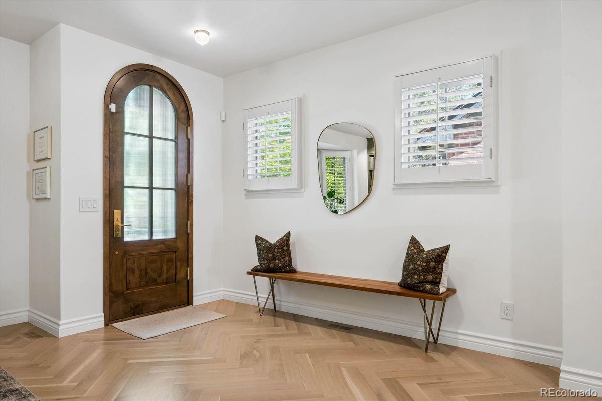 MLS Image #5 for 120 s monroe street,denver, Colorado