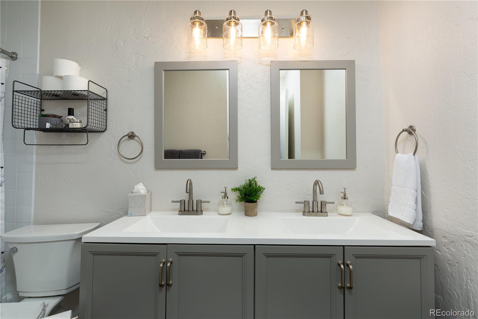 MLS Image #11 for 935  columbine road 206,breckenridge, Colorado