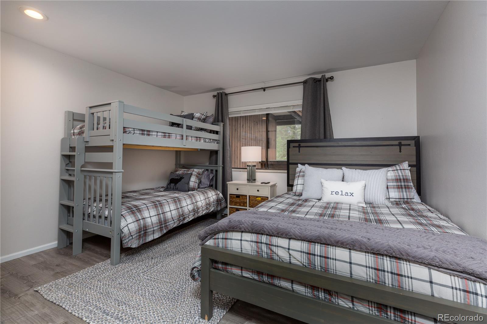 MLS Image #4 for 935  columbine road 206,breckenridge, Colorado