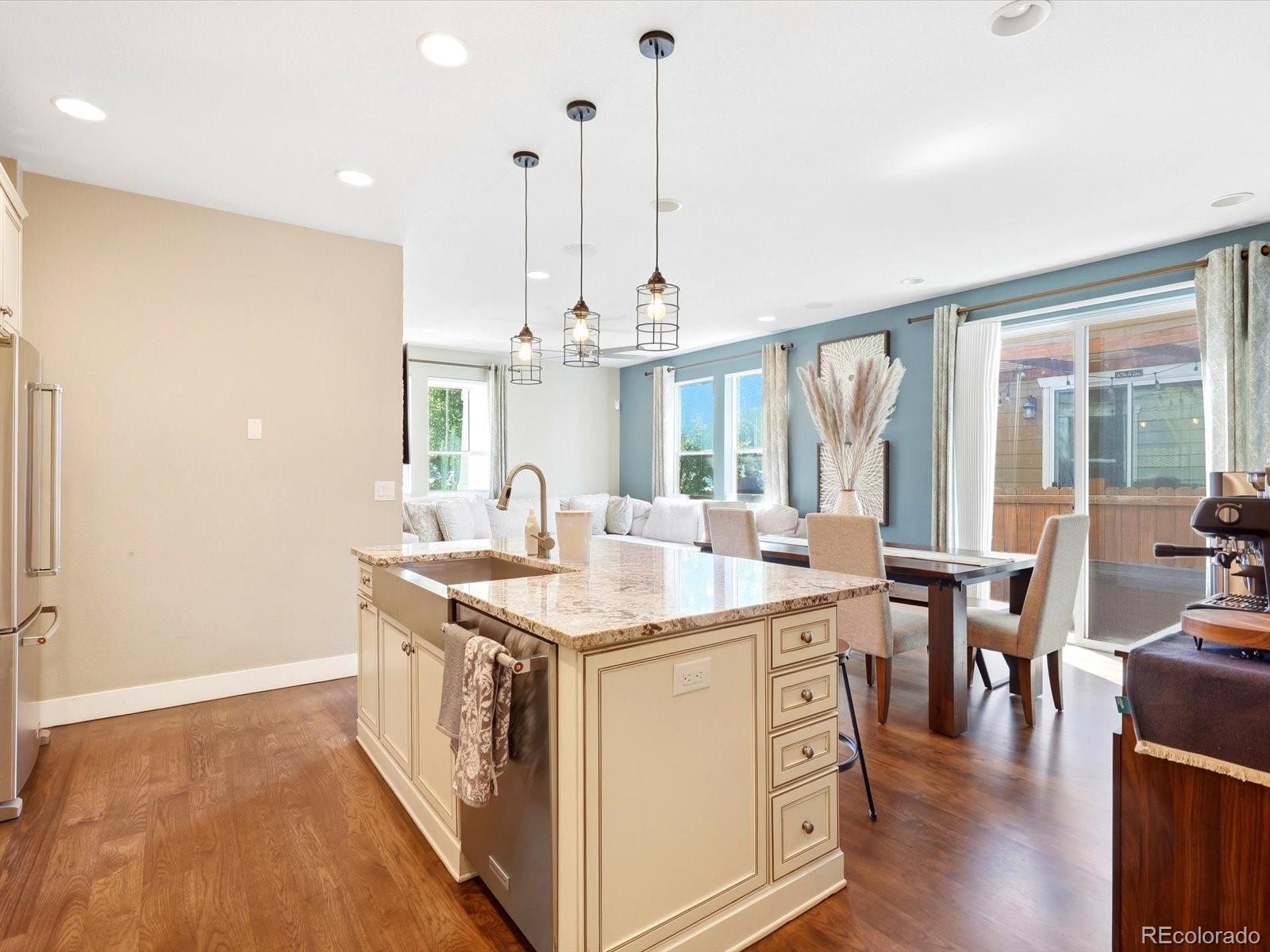 MLS Image #21 for 1509 s dayton street,denver, Colorado
