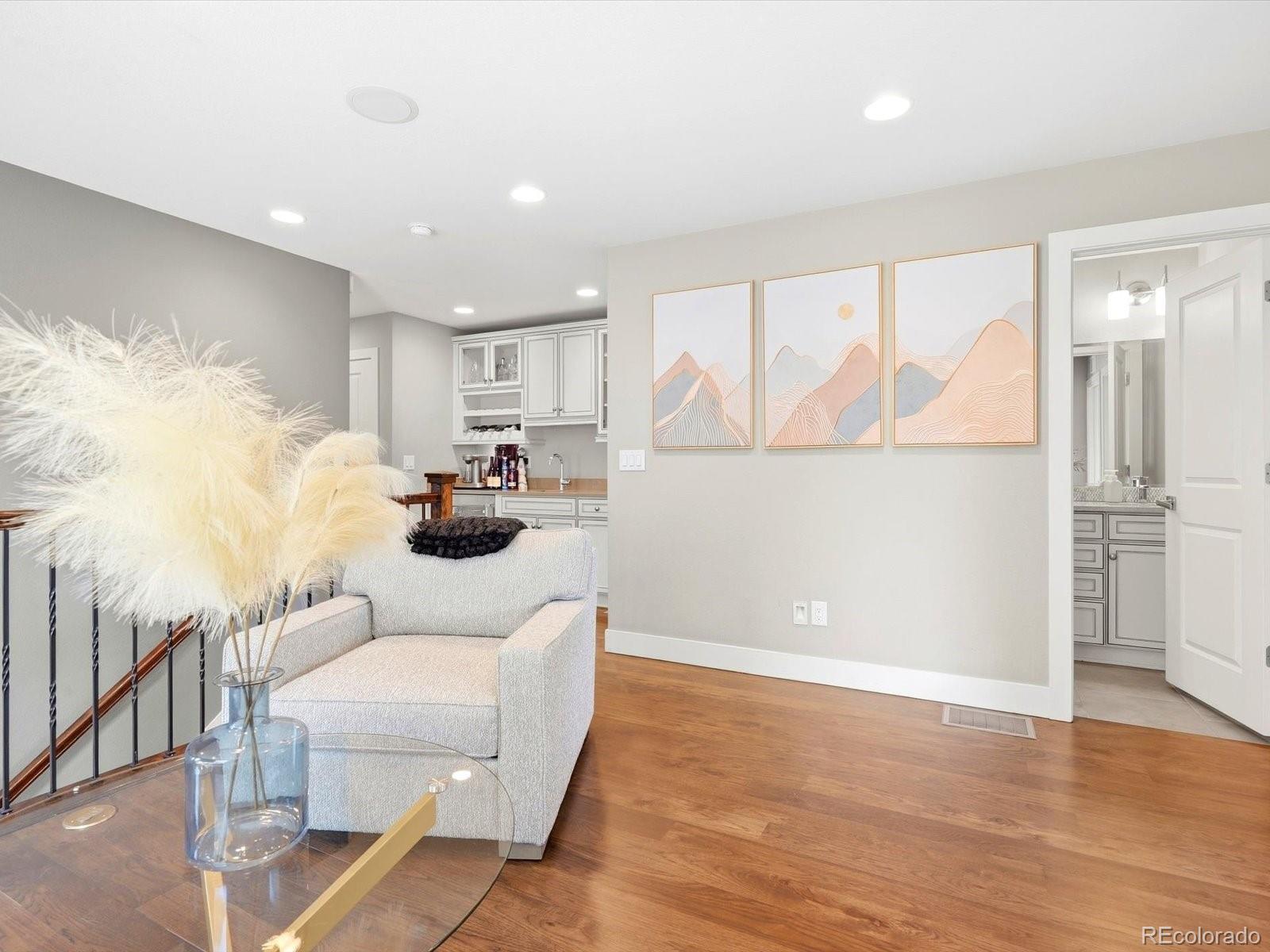 MLS Image #27 for 1509 s dayton street,denver, Colorado