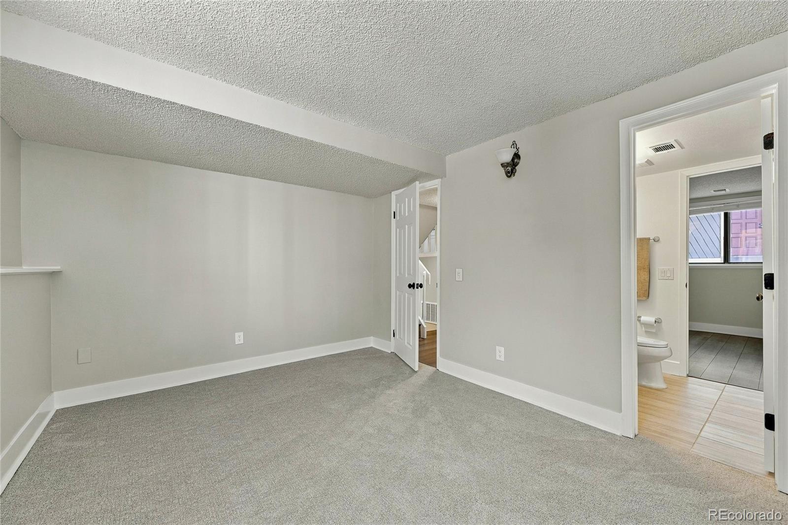 MLS Image #27 for 10193 e peakview avenue,englewood, Colorado