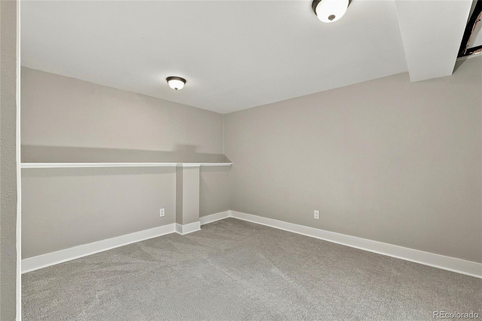 MLS Image #33 for 10193 e peakview avenue,englewood, Colorado