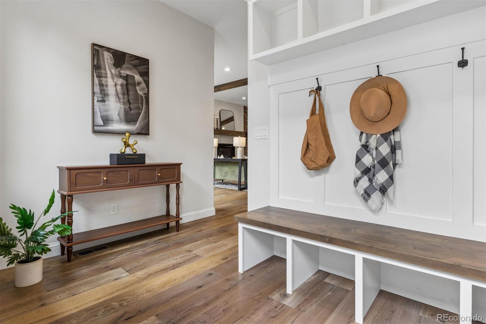MLS Image #20 for 516 s high street,denver, Colorado