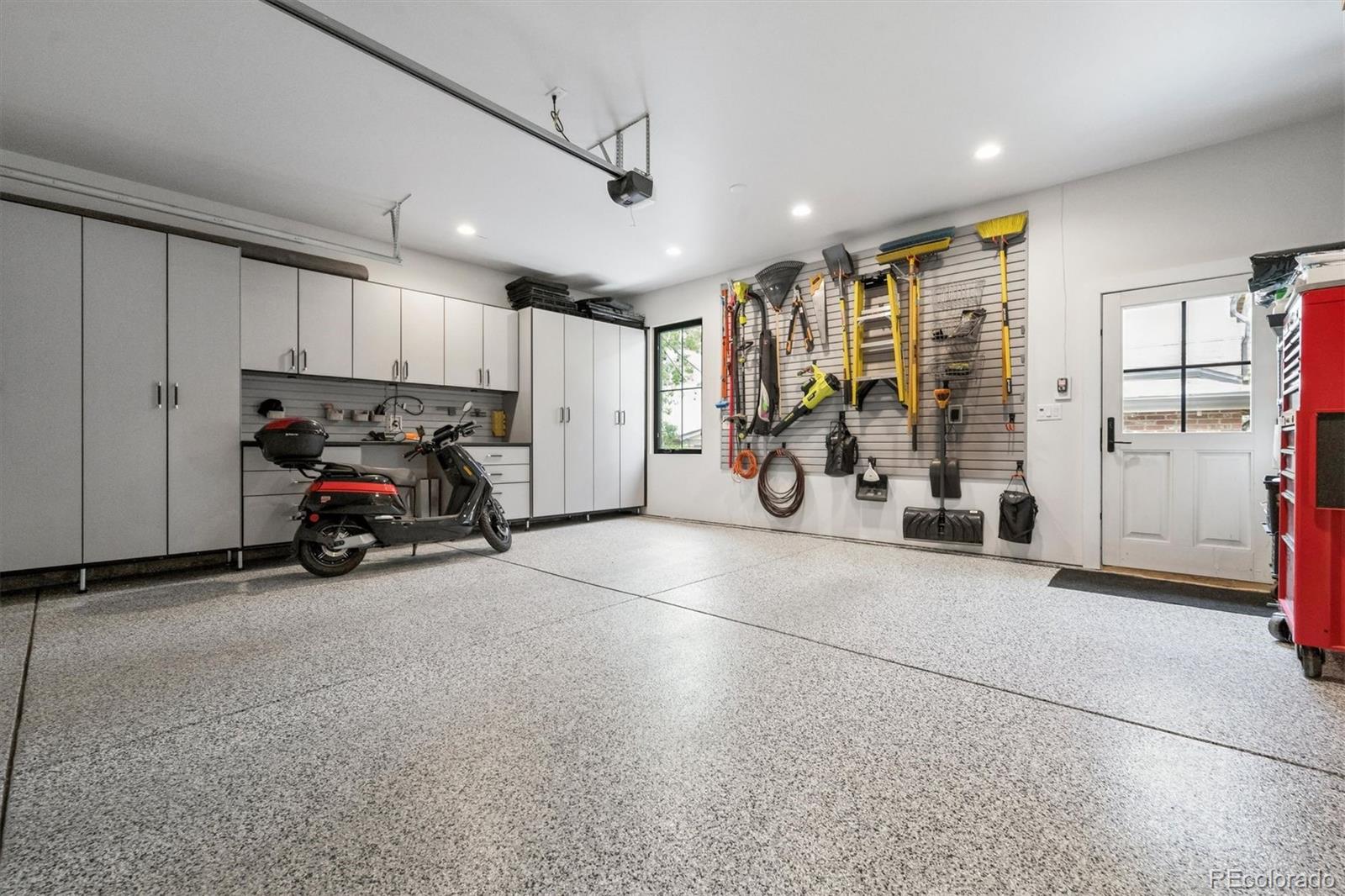 MLS Image #43 for 516 s high street,denver, Colorado