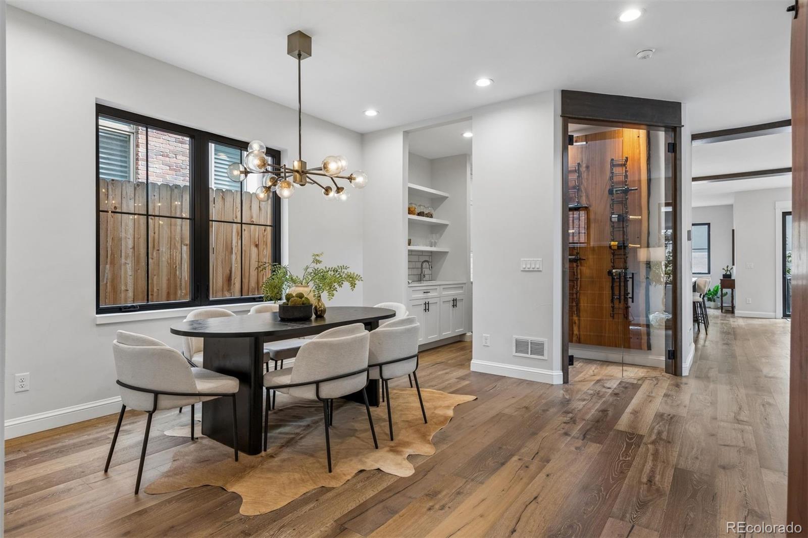 MLS Image #7 for 516 s high street,denver, Colorado