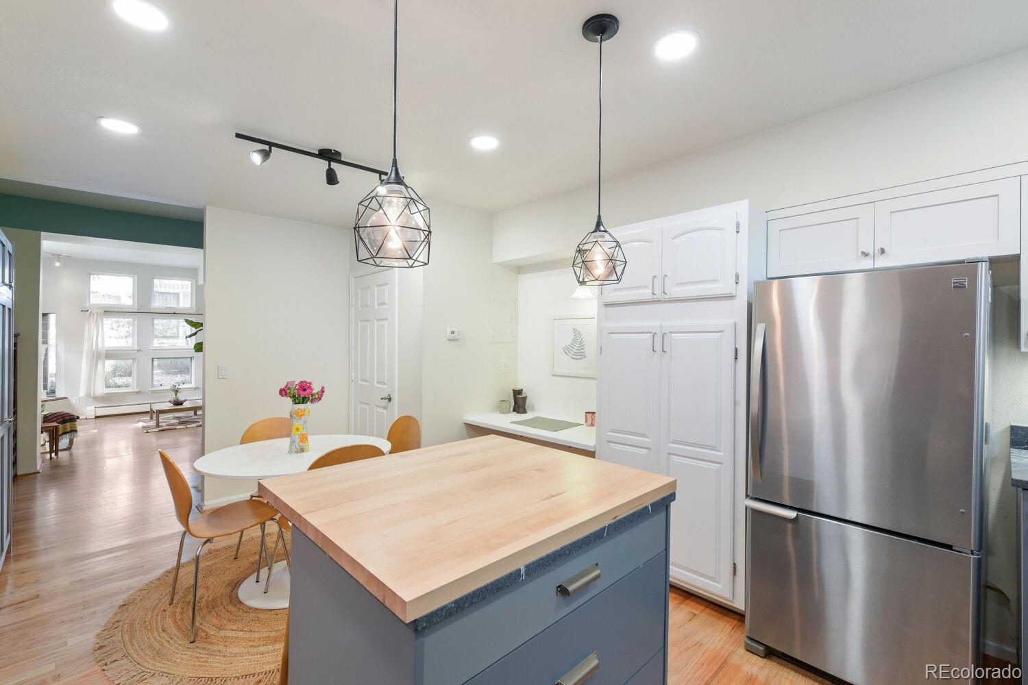MLS Image #8 for 101 s downing street 2,denver, Colorado