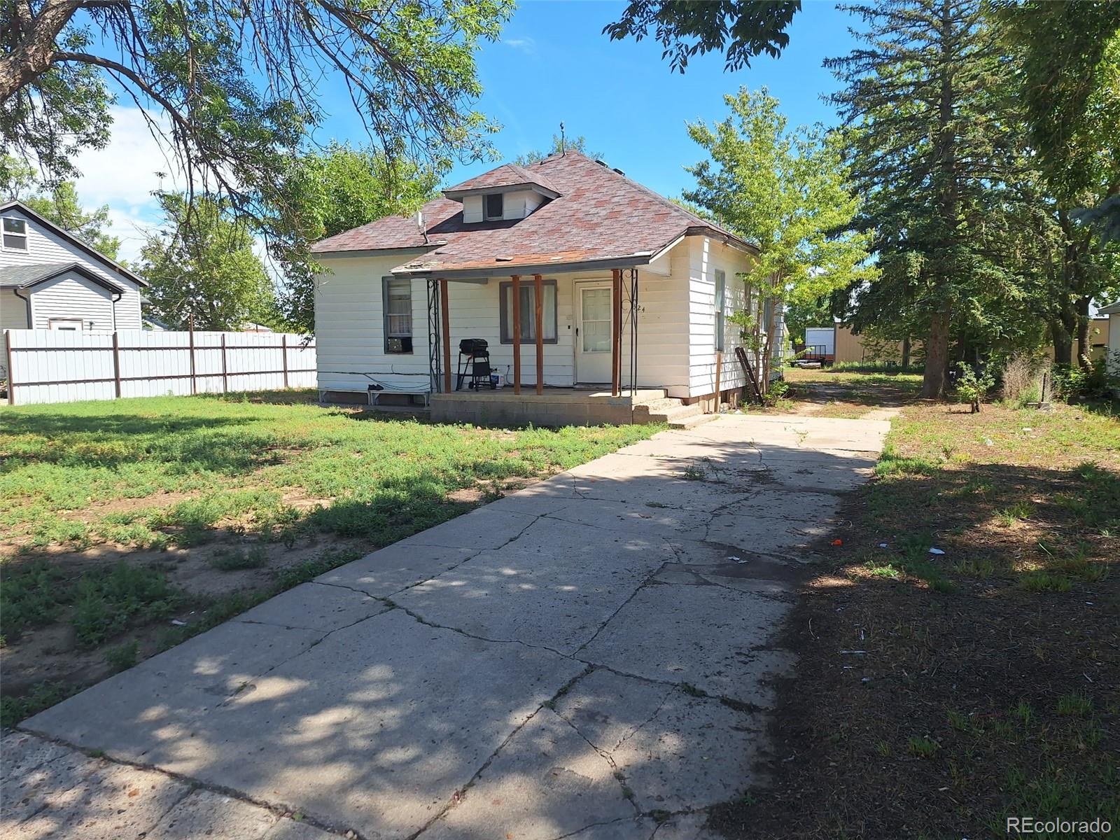 MLS Image #0 for 324  9th street,burlington, Colorado