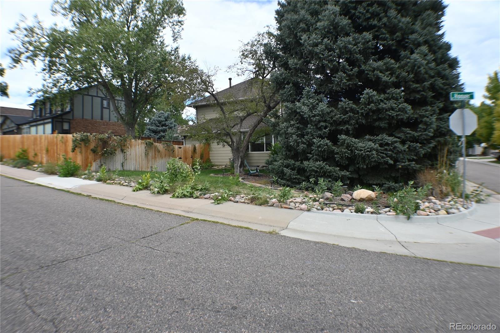 MLS Image #1 for 6547 s saulsbury street,littleton, Colorado