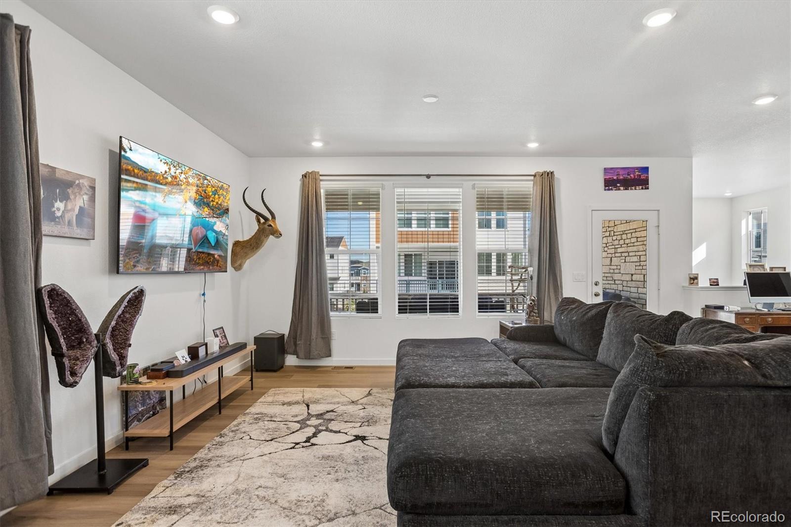 MLS Image #16 for 7442  whiteclover trail,littleton, Colorado