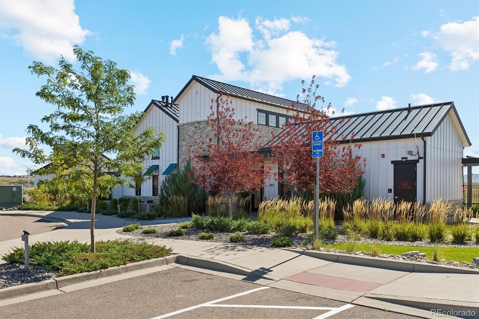 MLS Image #49 for 7442  whiteclover trail,littleton, Colorado