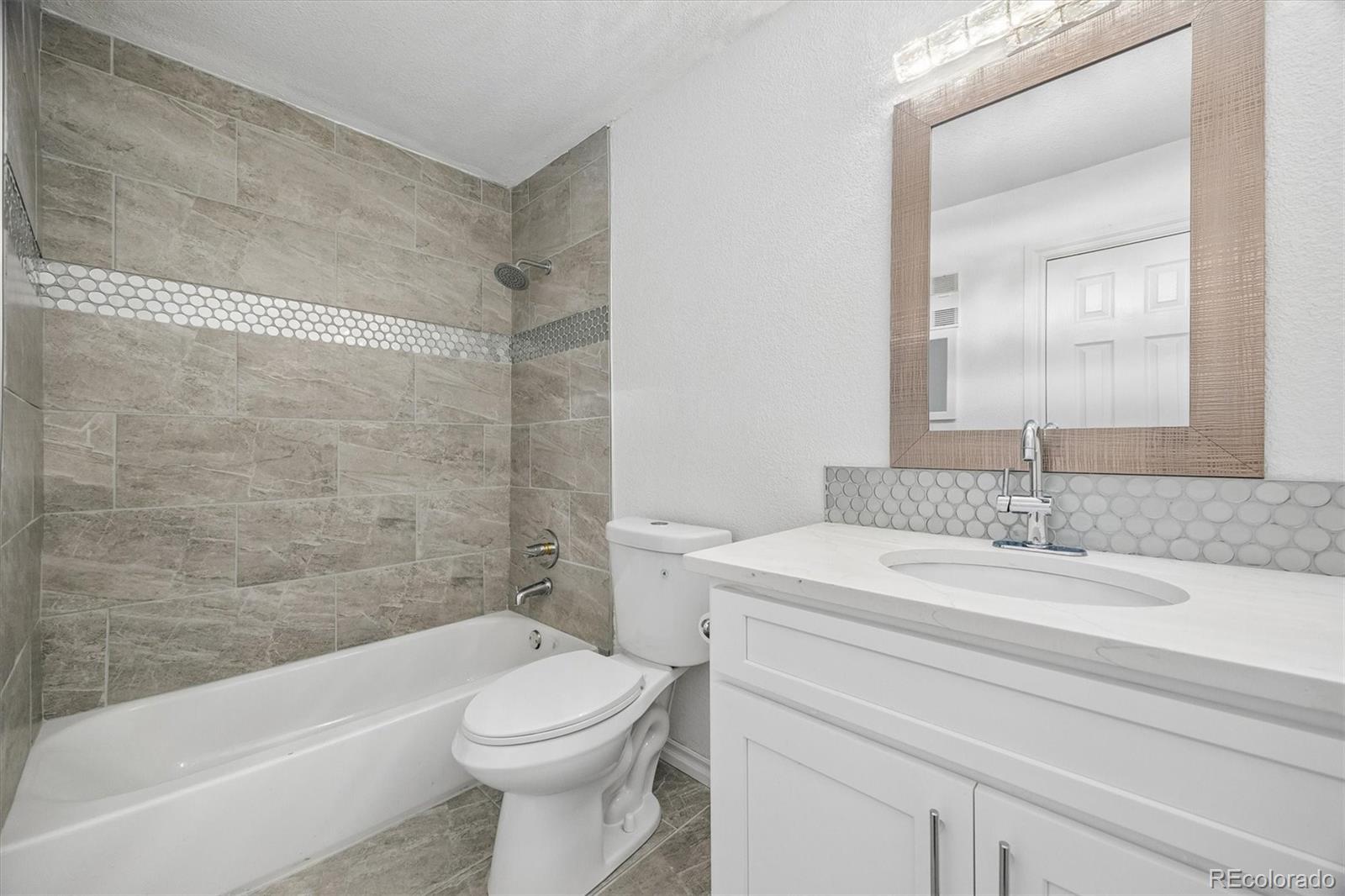 MLS Image #14 for 7000 w 20th avenue 206,lakewood, Colorado