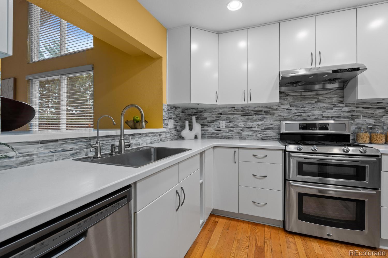 MLS Image #8 for 1511  northcrest drive,highlands ranch, Colorado