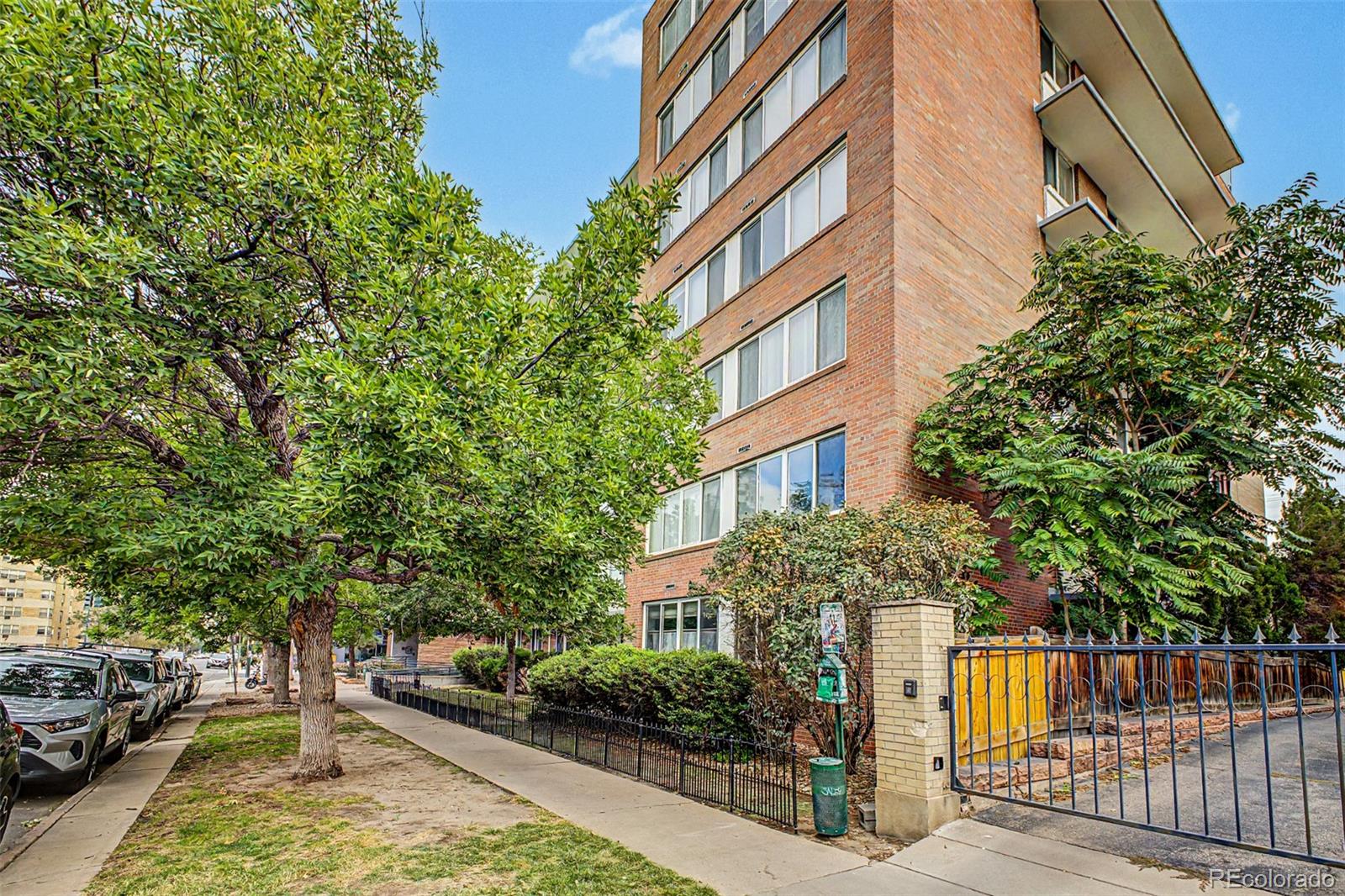 MLS Image #10 for 1196 n grant street,denver, Colorado