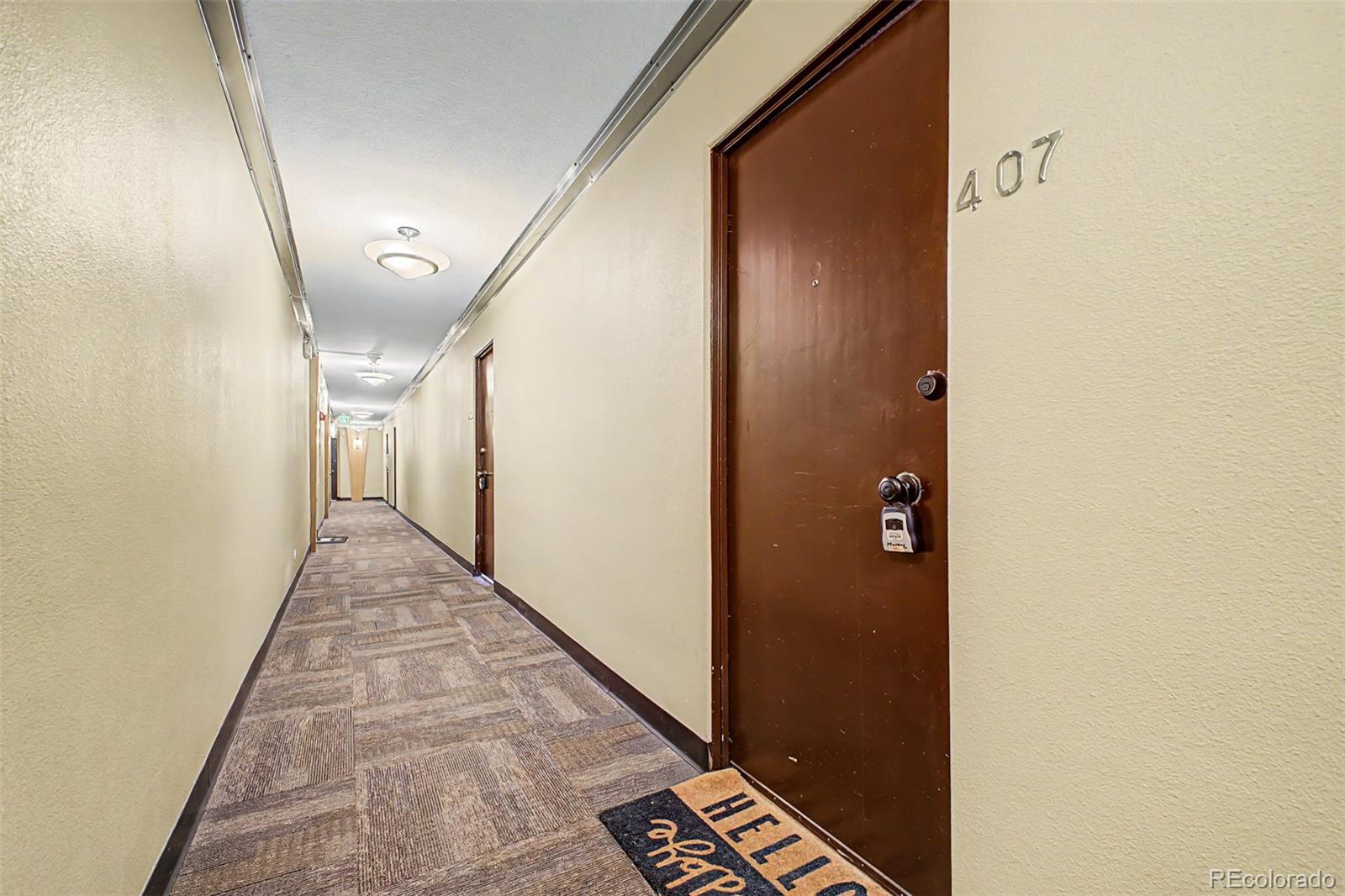 MLS Image #11 for 1196 n grant street,denver, Colorado
