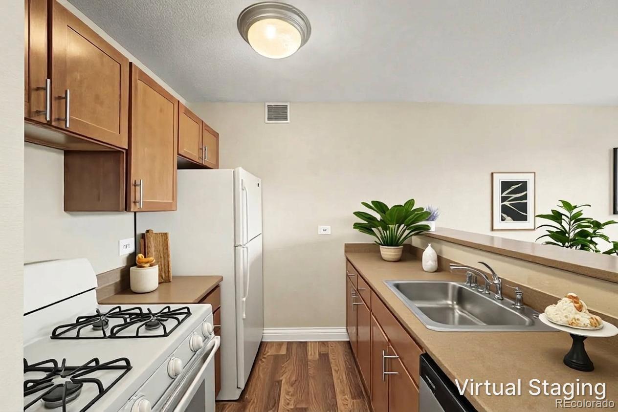 MLS Image #18 for 1196 n grant street,denver, Colorado