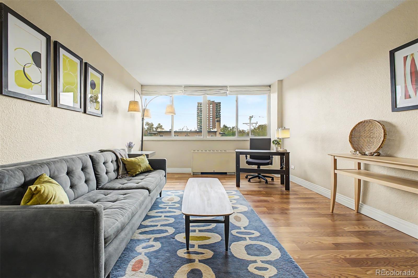 MLS Image #4 for 1196 n grant street,denver, Colorado
