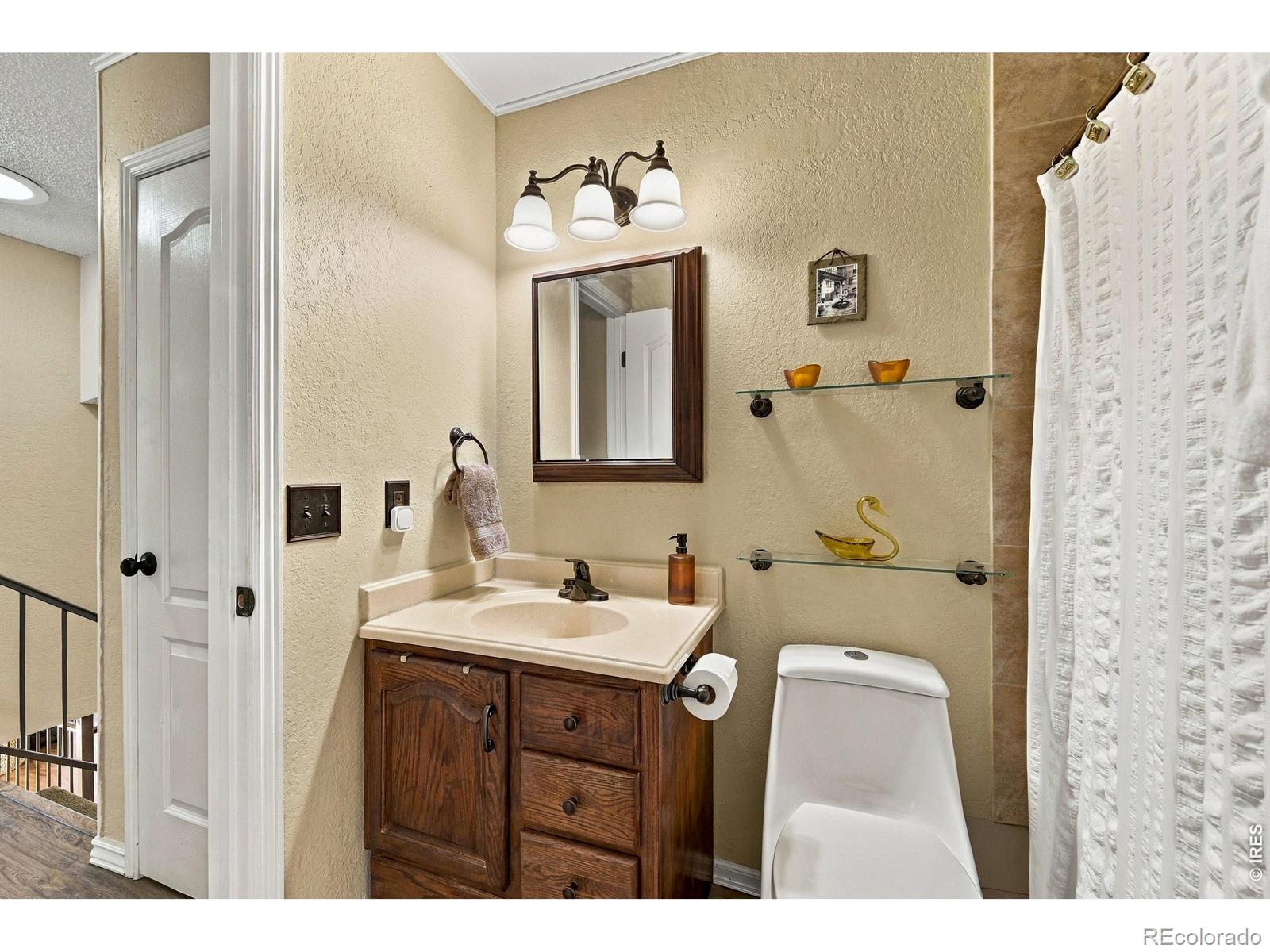 MLS Image #18 for 166 s buchanan avenue,louisville, Colorado