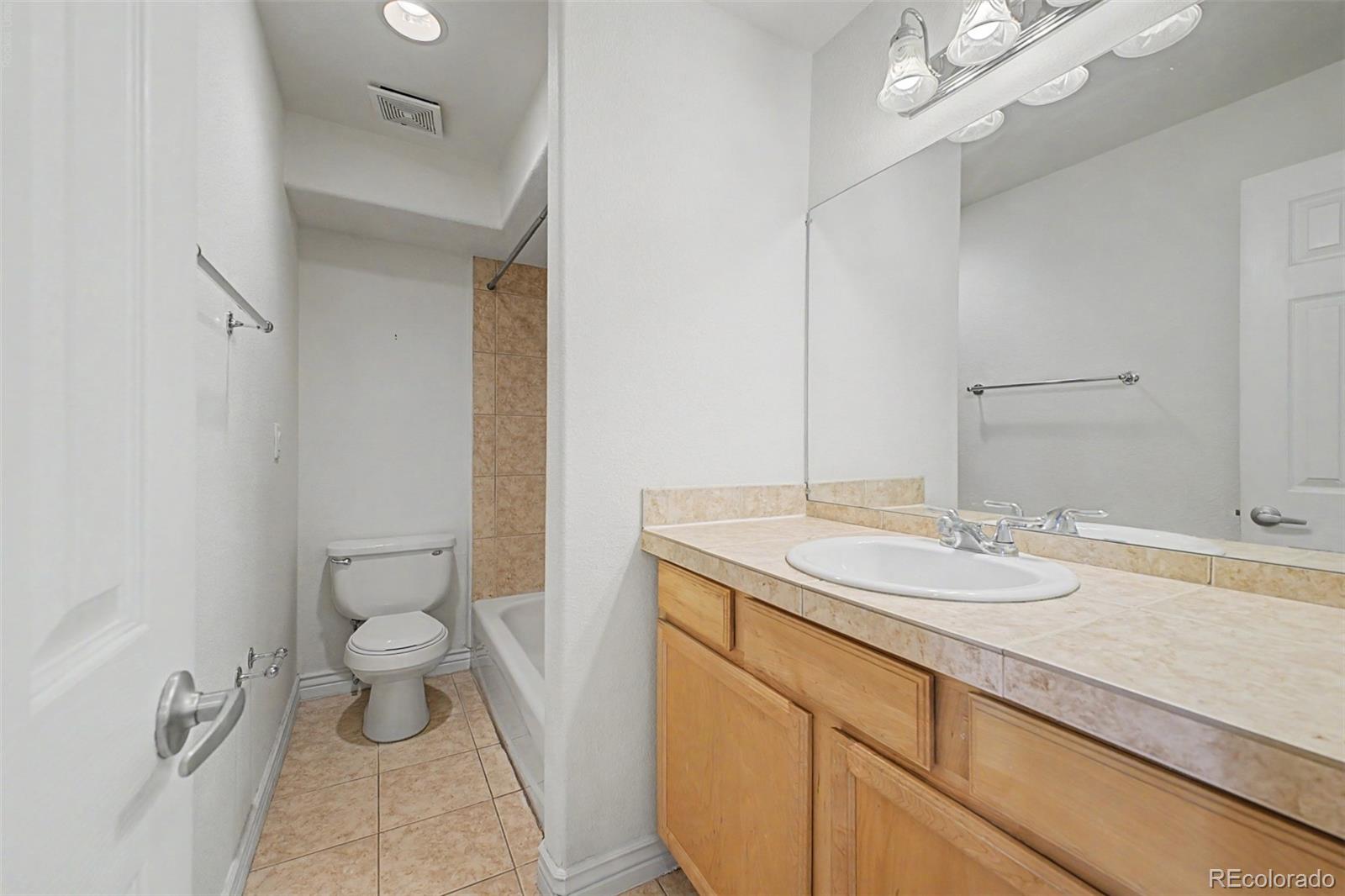 MLS Image #28 for 1833 n williams street,denver, Colorado