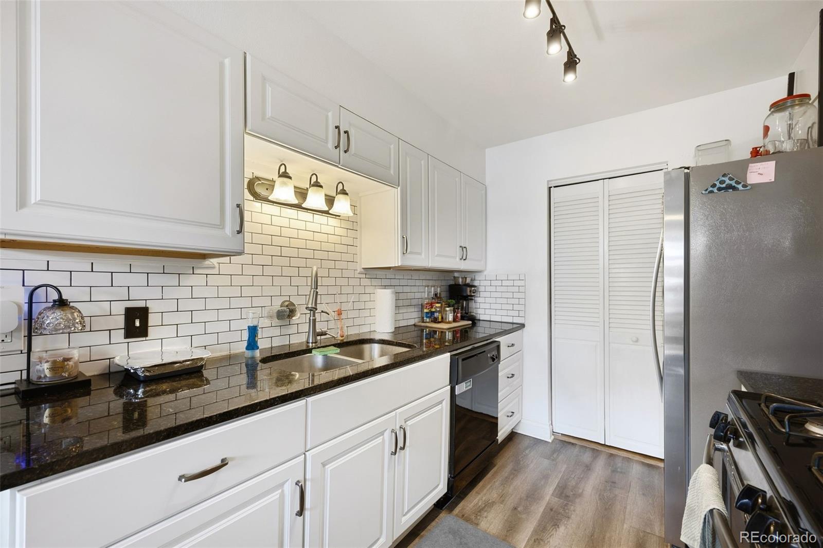MLS Image #3 for 505  vance street,lakewood, Colorado