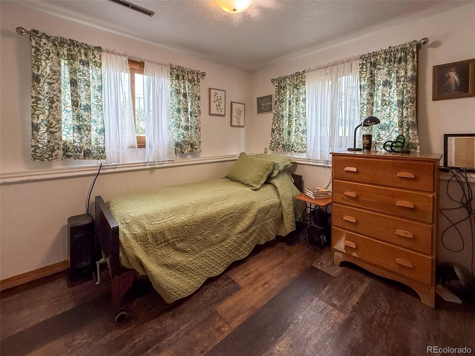 MLS Image #12 for 255 w 7th street,cheyenne wells, Colorado