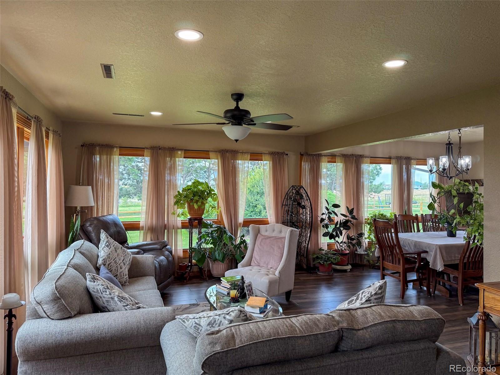 MLS Image #3 for 255 w 7th street,cheyenne wells, Colorado