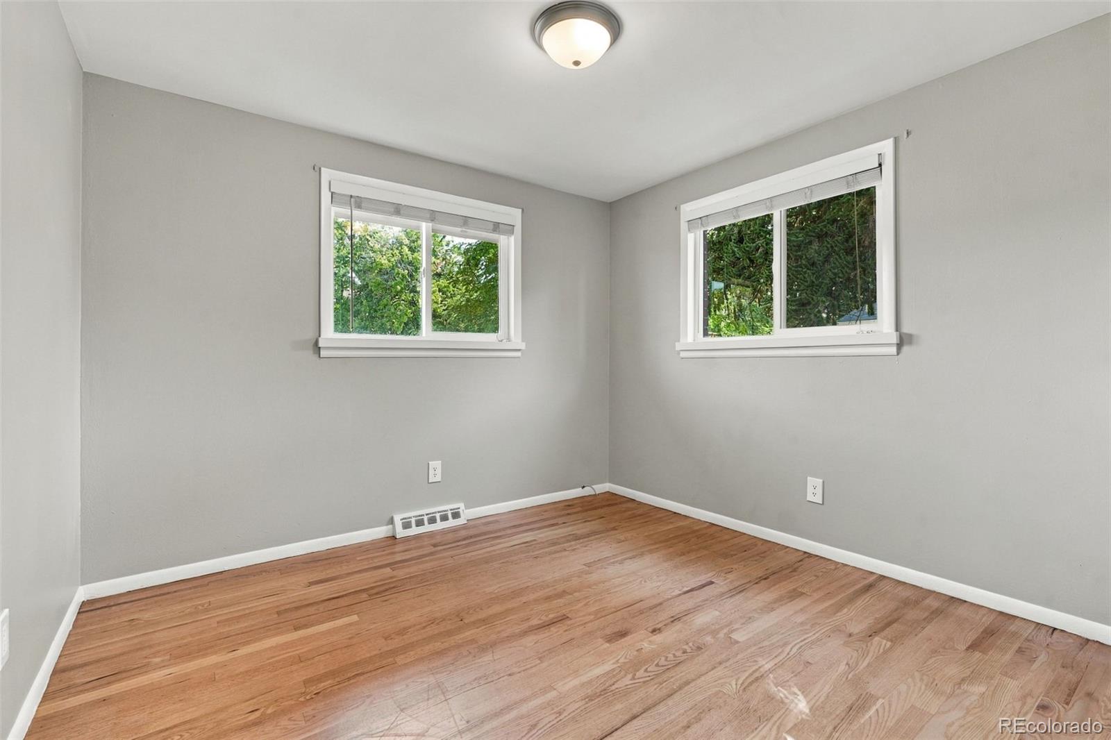 MLS Image #22 for 7147 e wyoming place,denver, Colorado