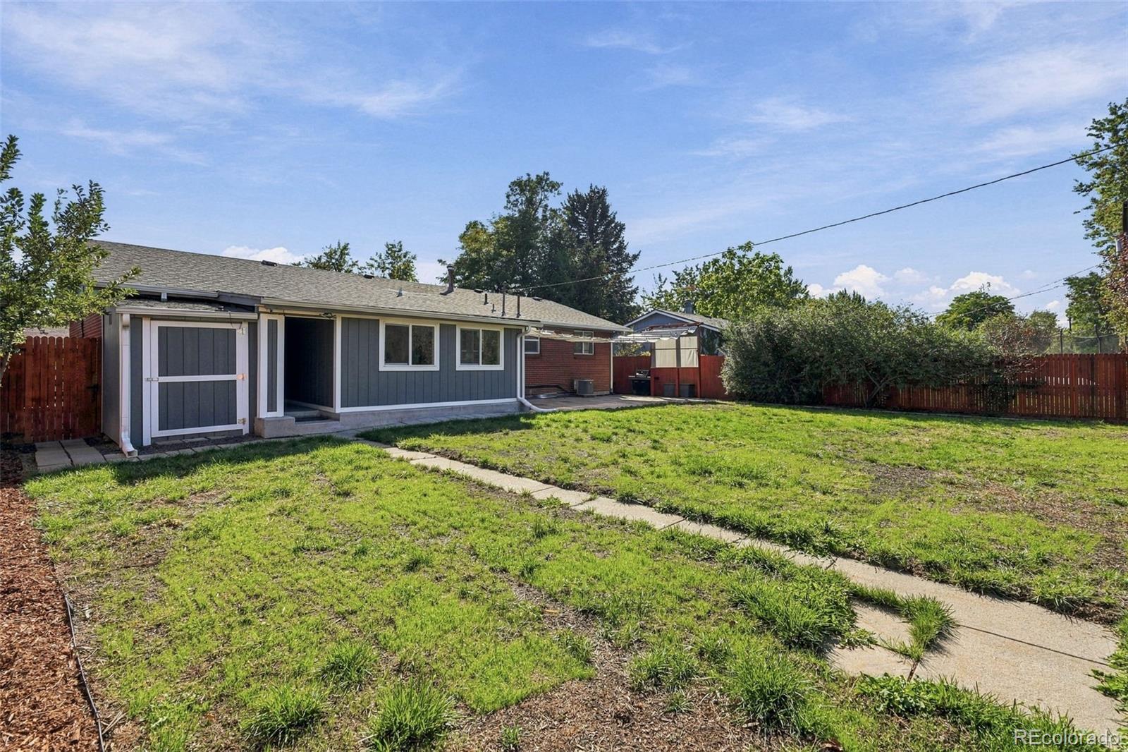 MLS Image #38 for 7147 e wyoming place,denver, Colorado