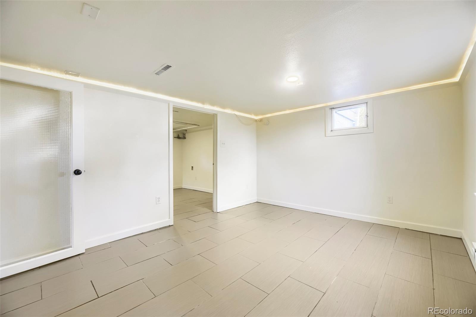 MLS Image #20 for 2252 s galapago street,denver, Colorado