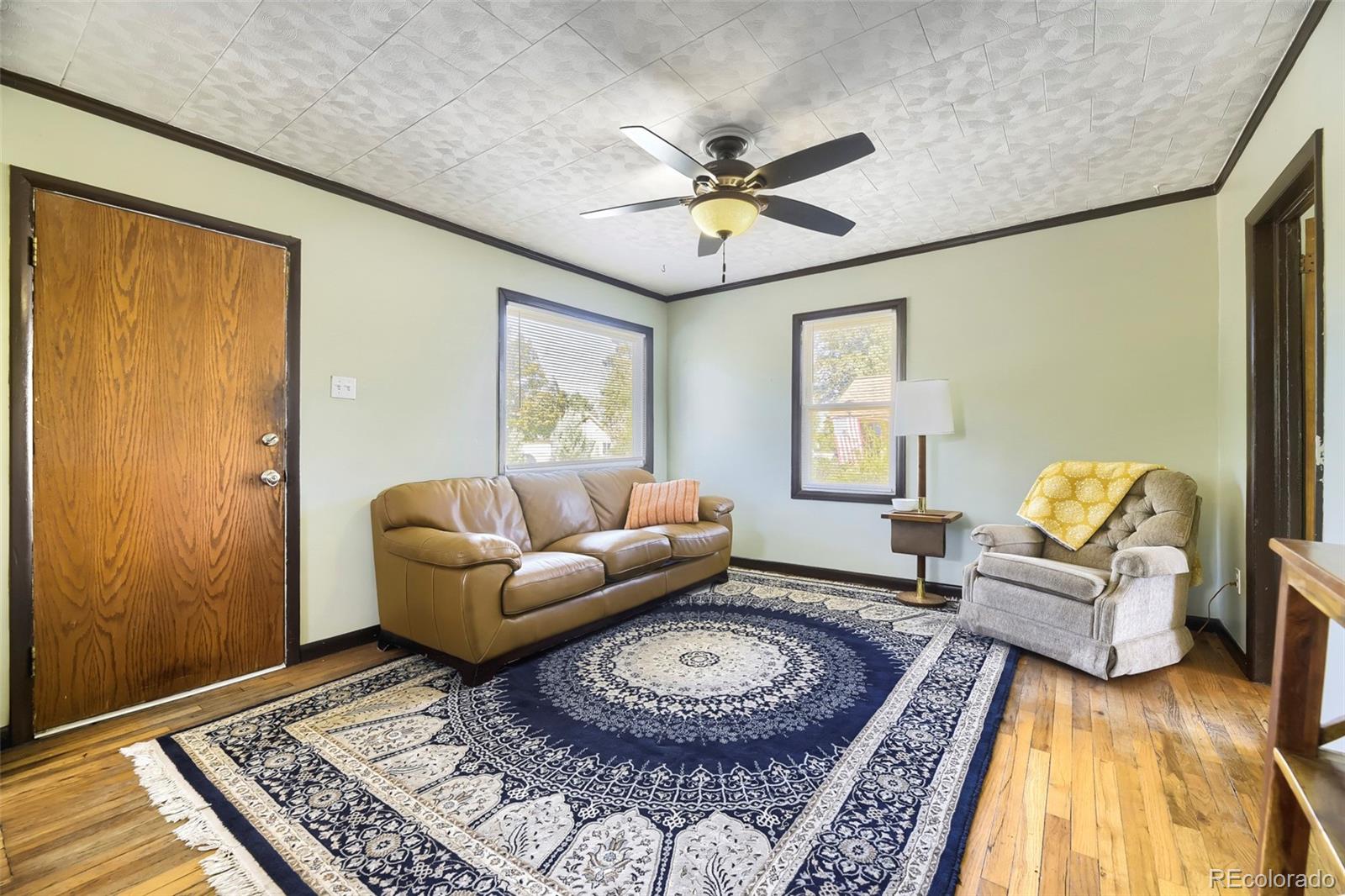 MLS Image #5 for 2252 s galapago street,denver, Colorado