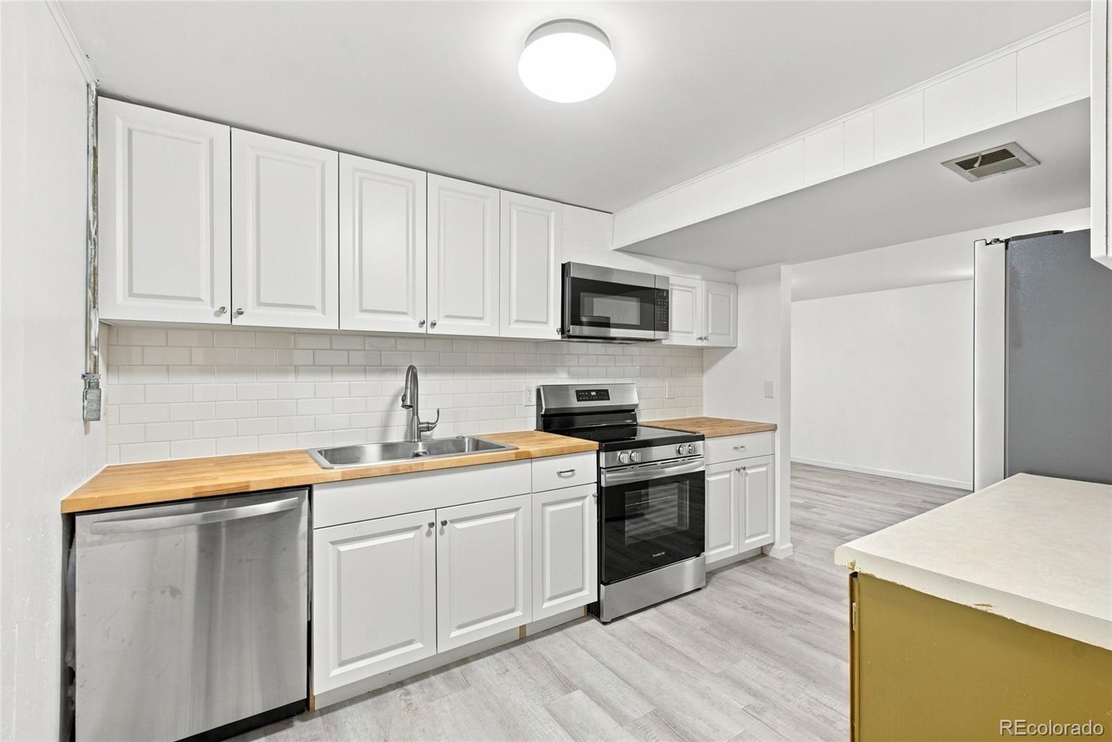 MLS Image #20 for 287  polaris place,thornton, Colorado
